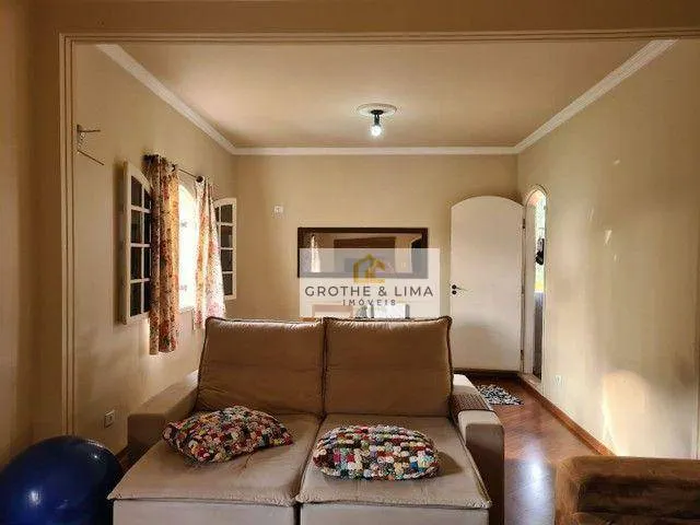 Country home for sale of 3,300 m² in São José dos Campos, SP, Brazil