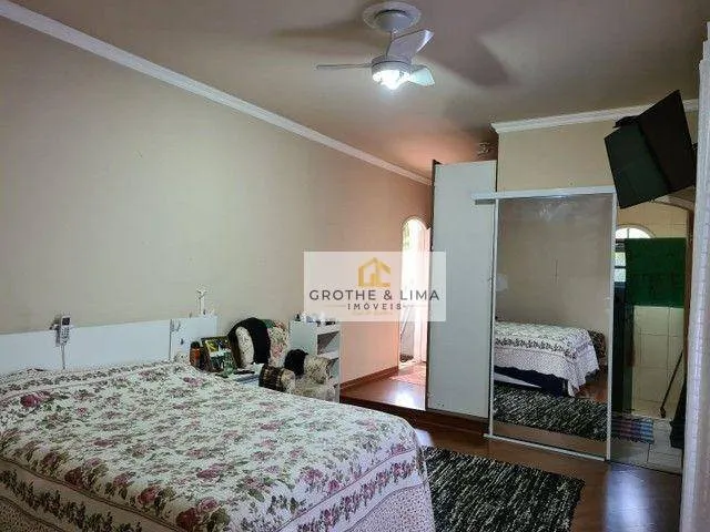 Country home for sale of 3,300 m² in São José dos Campos, SP, Brazil