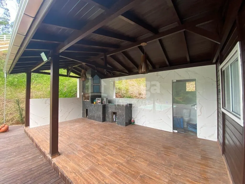 Fazenda à venda de 2.350 m² em Tijucas, SC, Brasil