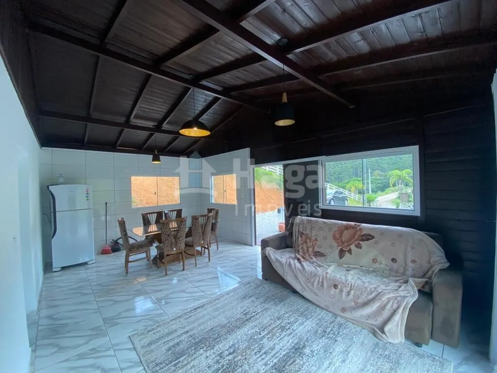 Fazenda à venda de 2.350 m² em Tijucas, SC, Brasil