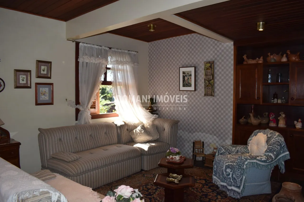 Casa à venda de 1.200 m² em Campos do Jordão, SP, Brasil