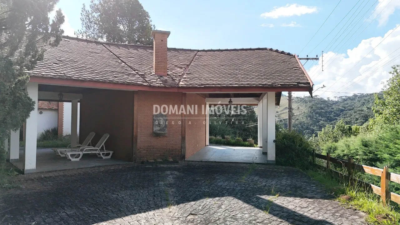 Casa à venda de 1.200 m² em Campos do Jordão, SP, Brasil