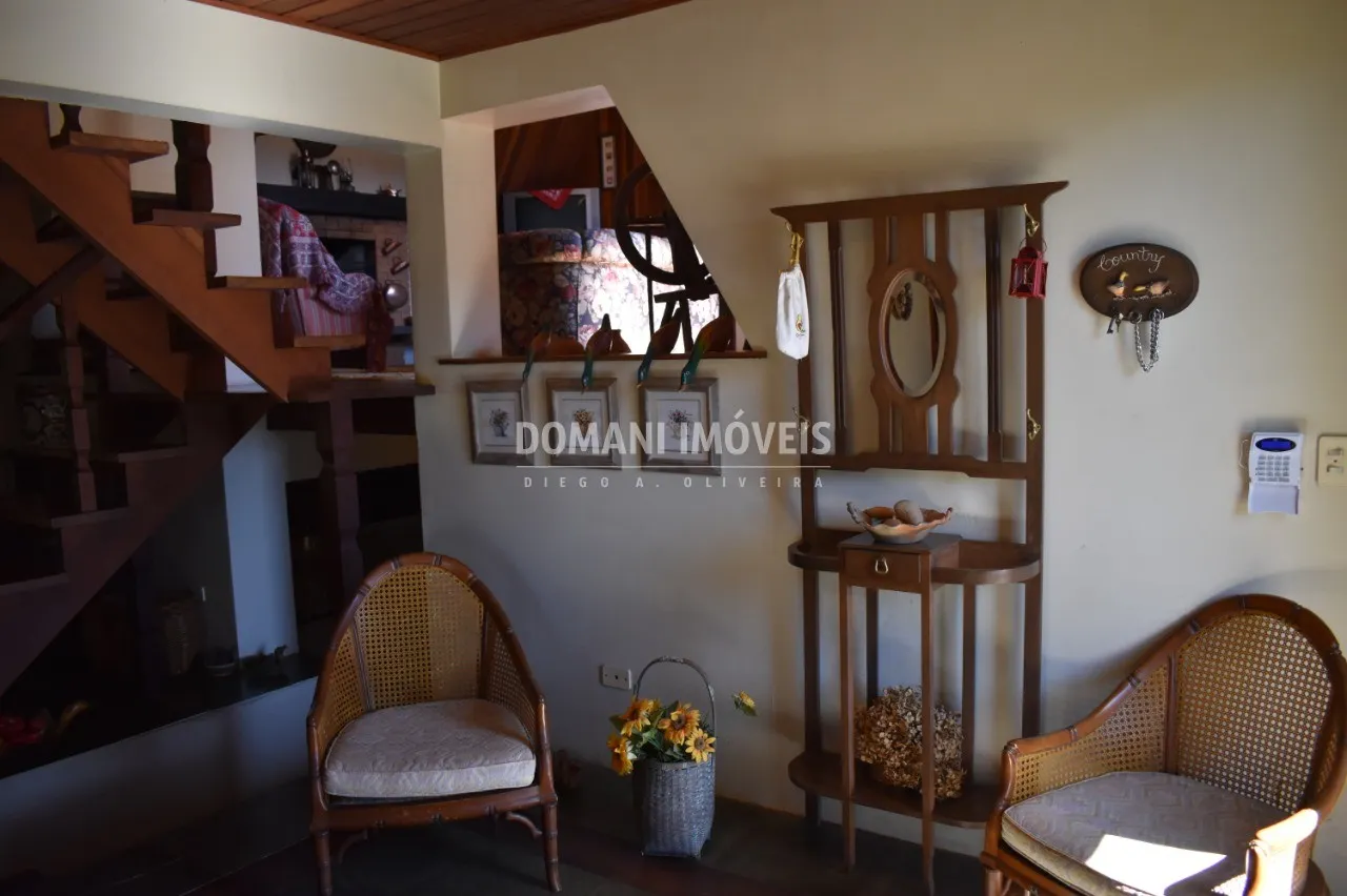 Casa à venda de 1.200 m² em Campos do Jordão, SP, Brasil