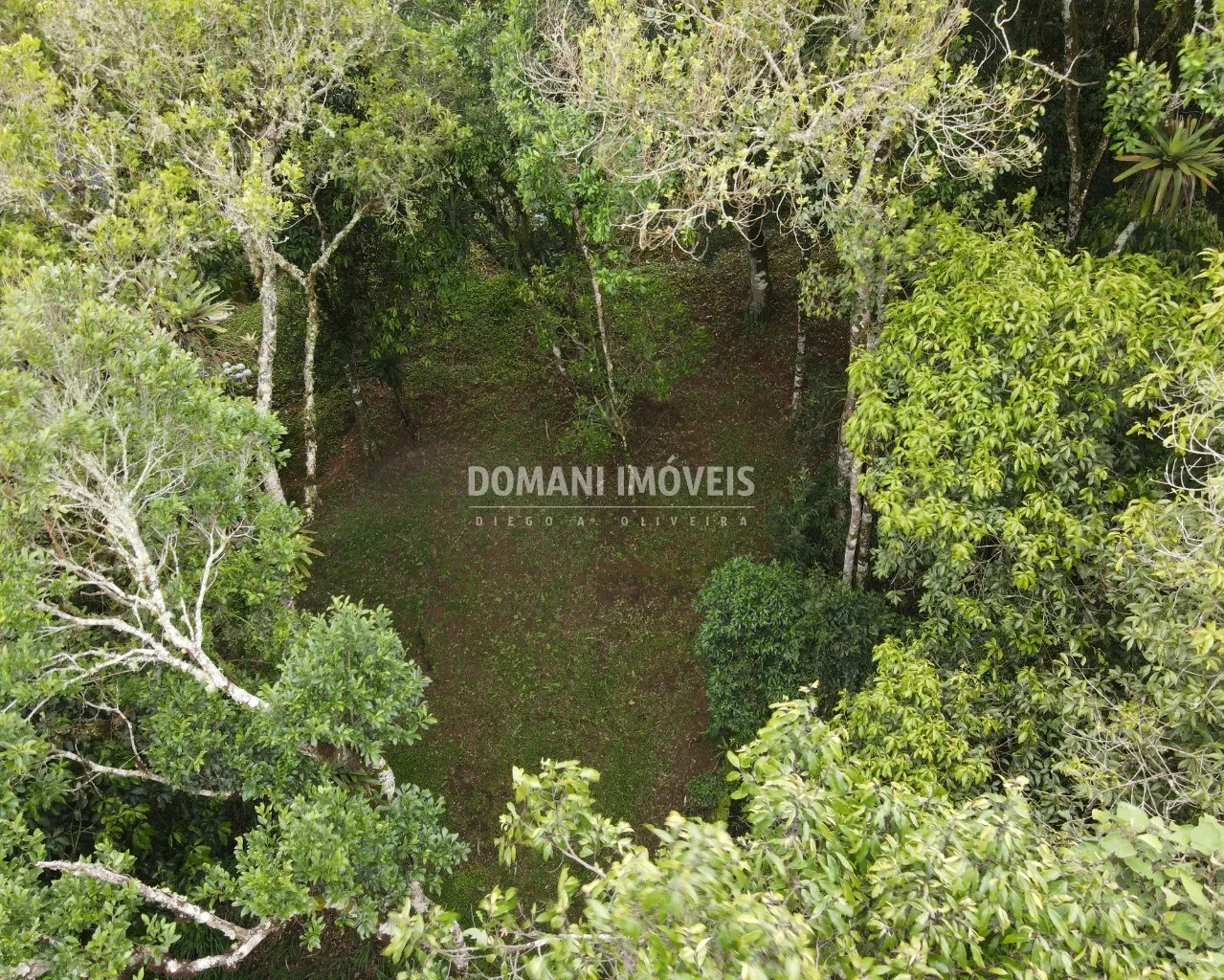 Terreno à venda de 2.370 m² em Campos do Jordão, SP, Brasil