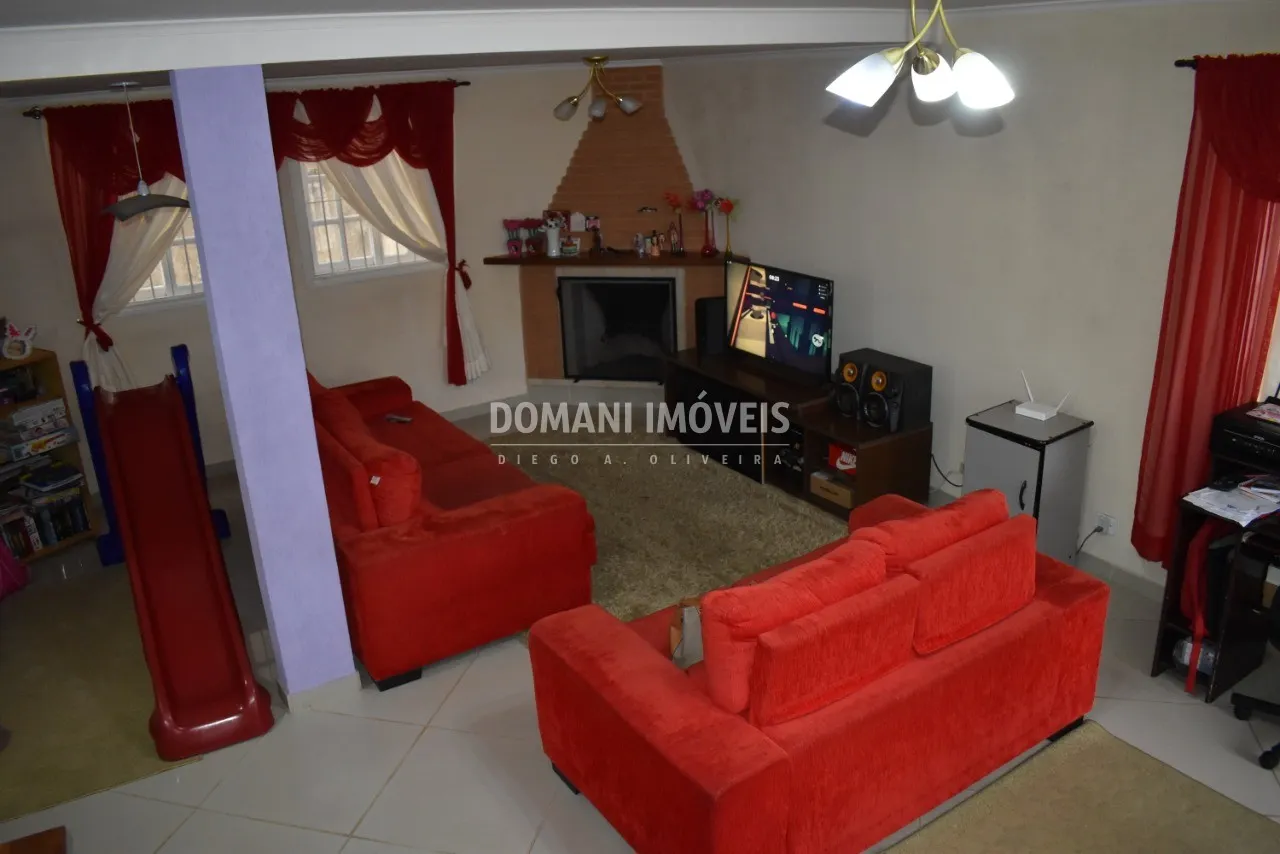 Casa à venda de 360 m² em Campos do Jordão, SP, Brasil
