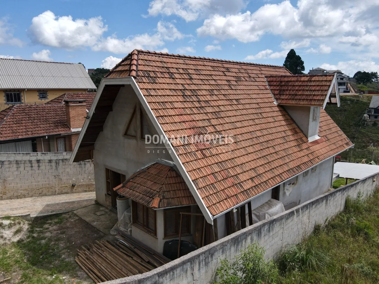 Casa à venda de 500 m² em Campos do Jordão, SP, Brasil