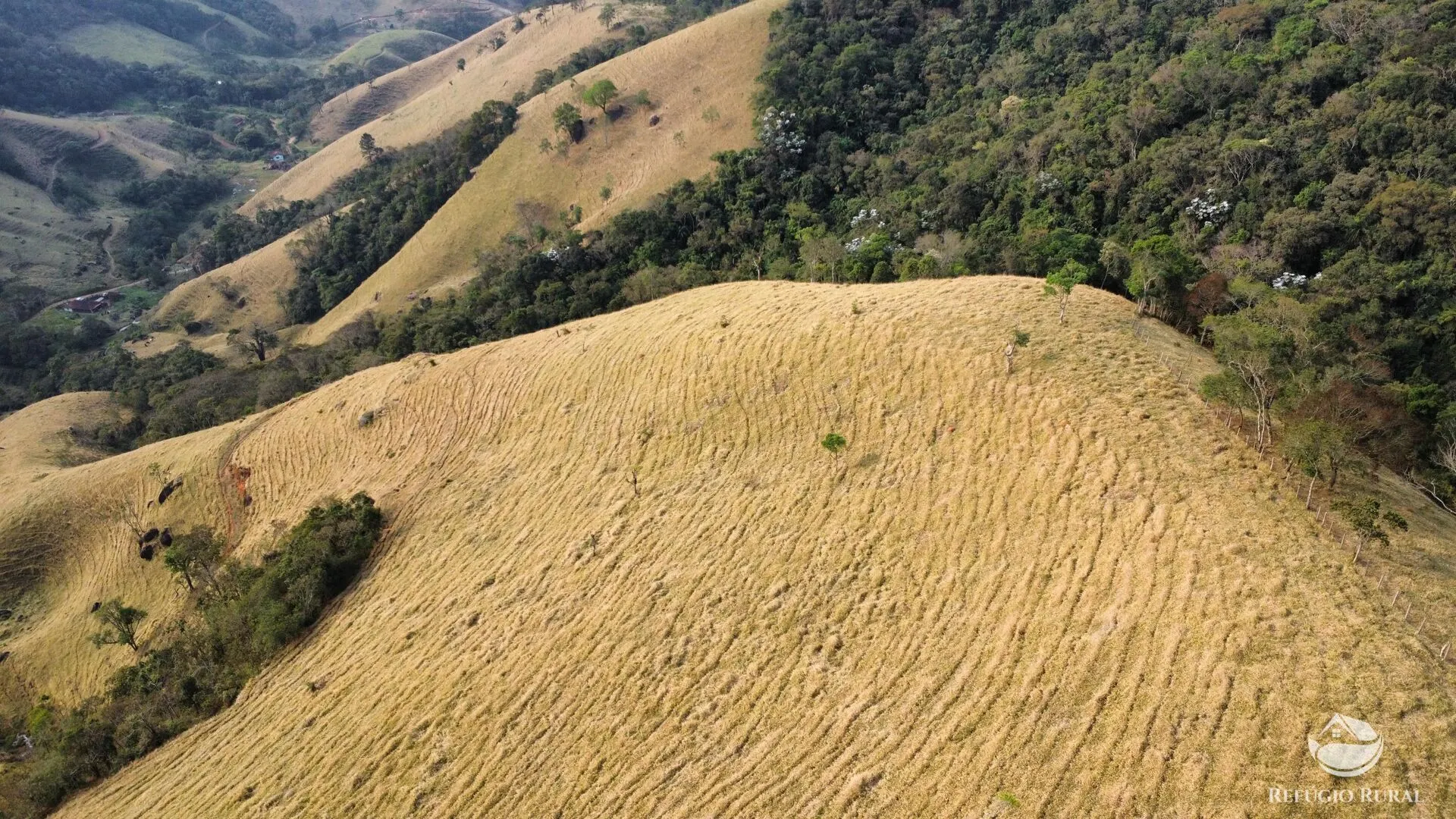 Terreno à venda de 2 ha em São José dos Campos, SP, Brasil