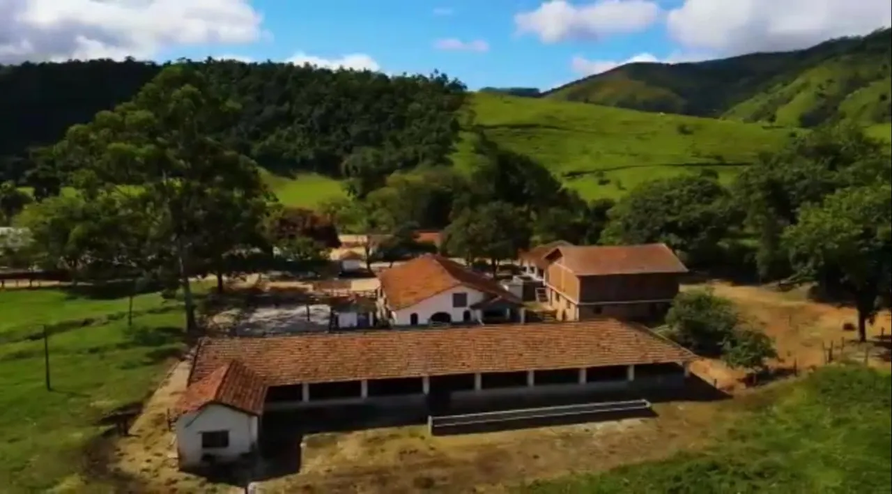 Fazenda à venda de 2.582 ha em Santa Branca, SP, Brasil