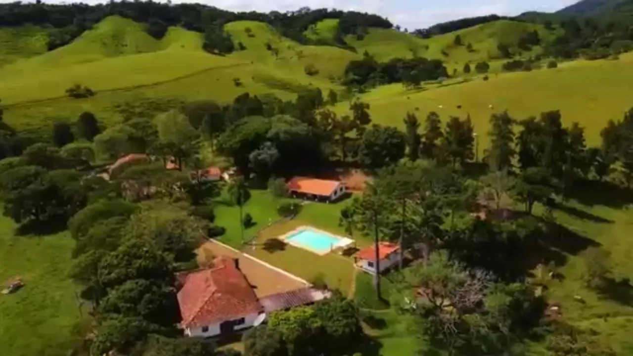 Fazenda à venda de 2.582 ha em Santa Branca, SP, Brasil
