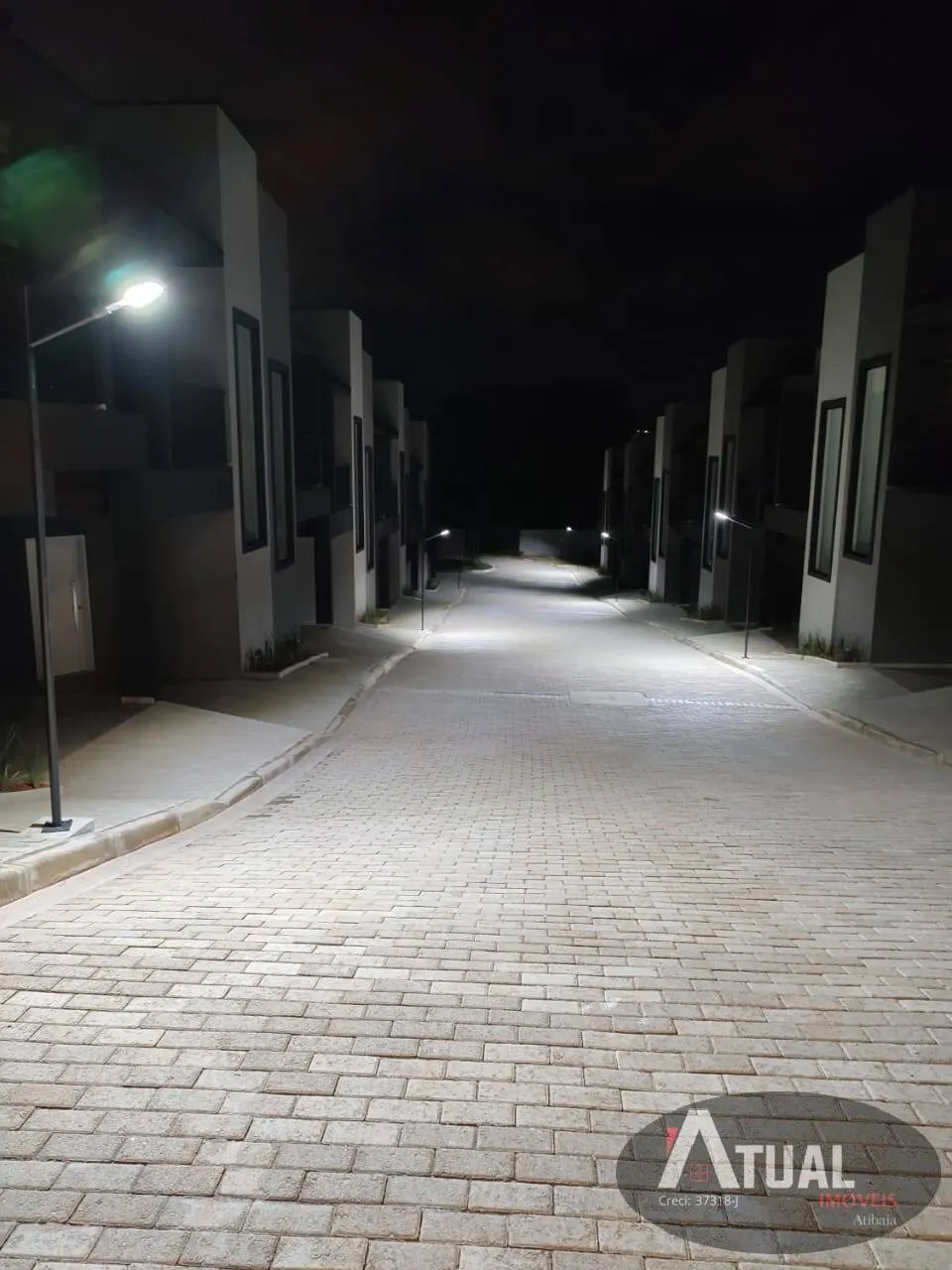 Casa à venda de 69 m² em Atibaia, SP, Brasil