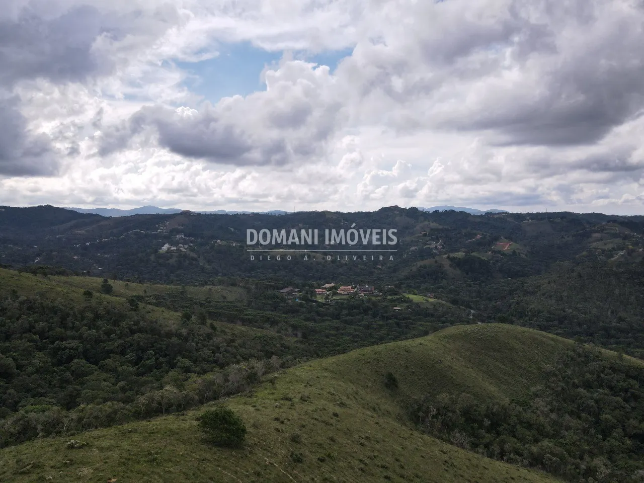 Terreno à venda de 12 ha em Campos do Jordão, SP, Brasil