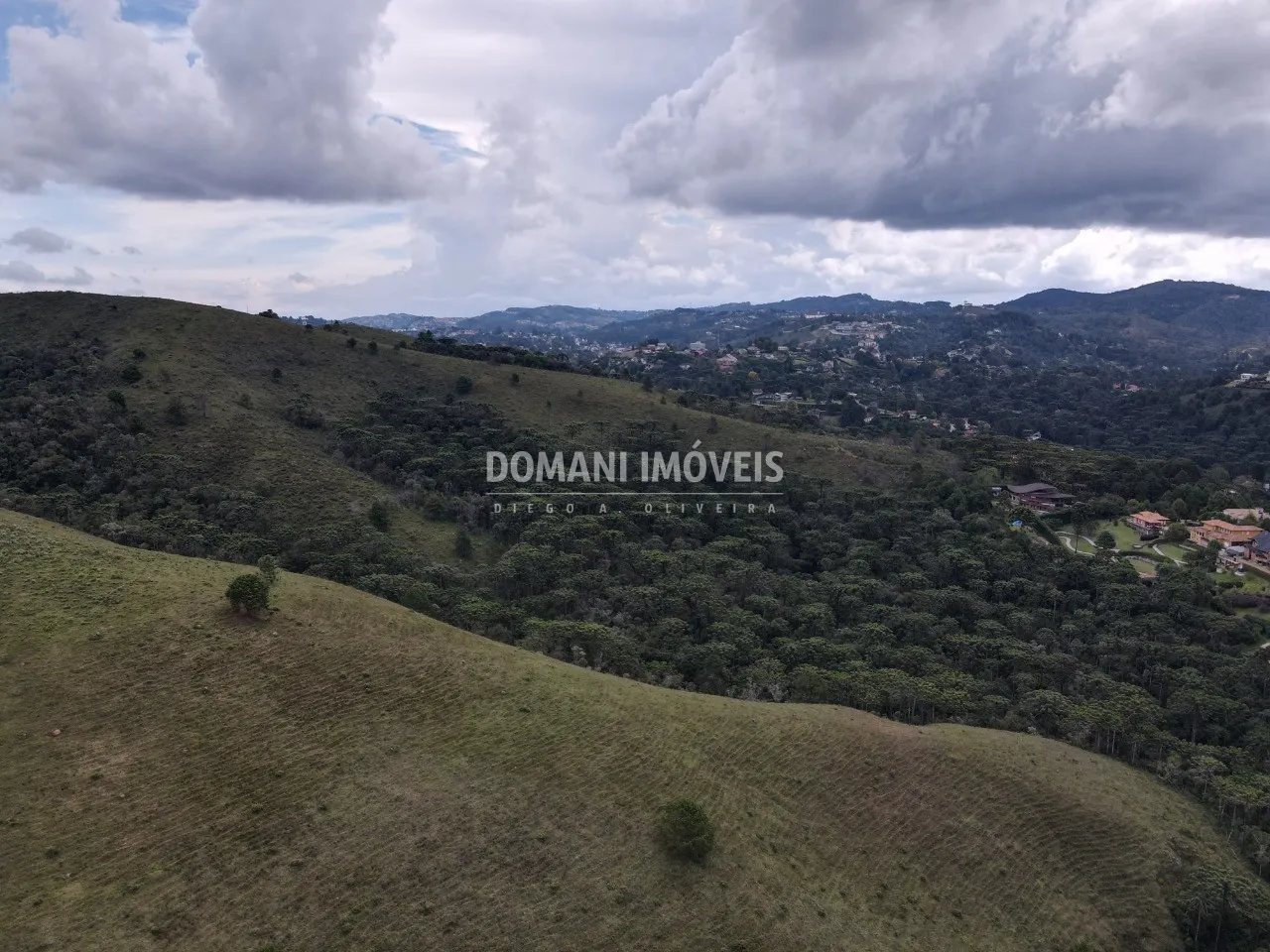 Terreno à venda de 12 ha em Campos do Jordão, SP, Brasil