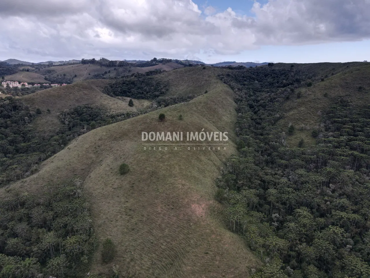 Terreno à venda de 12 ha em Campos do Jordão, SP, Brasil