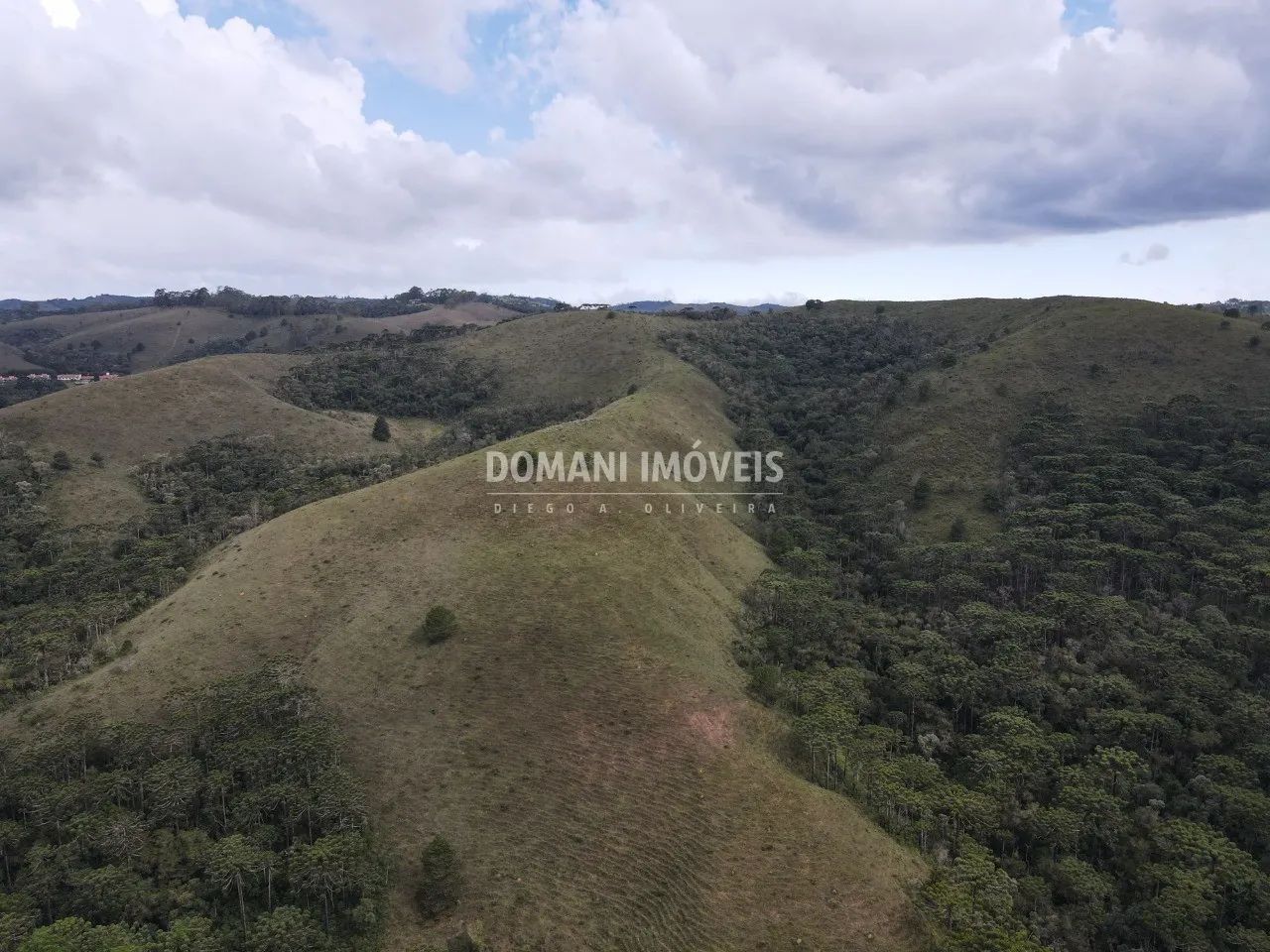 Terreno à venda de 12 ha em Campos do Jordão, SP, Brasil