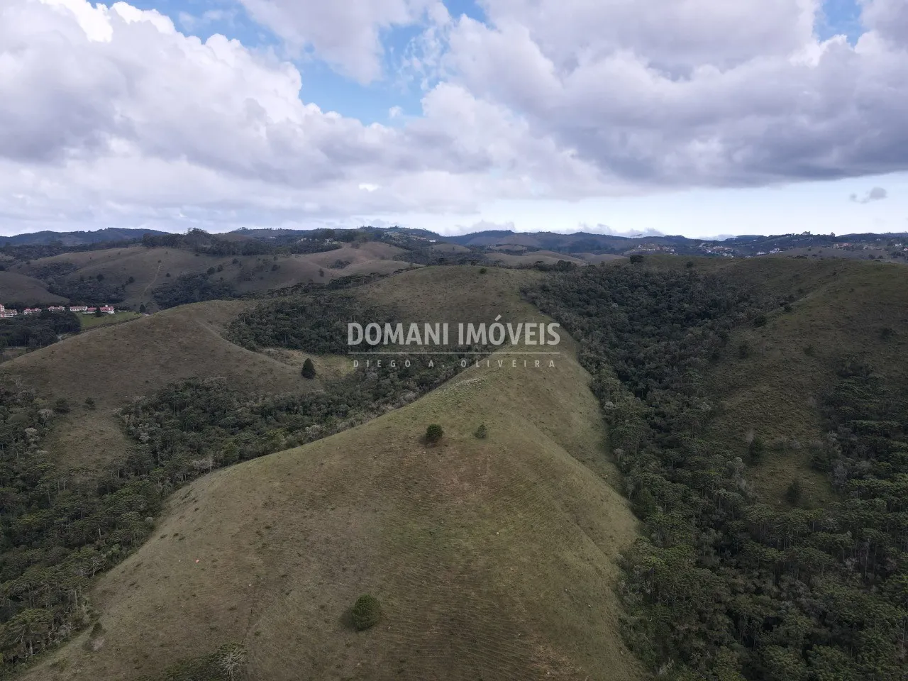 Terreno à venda de 12 ha em Campos do Jordão, SP, Brasil