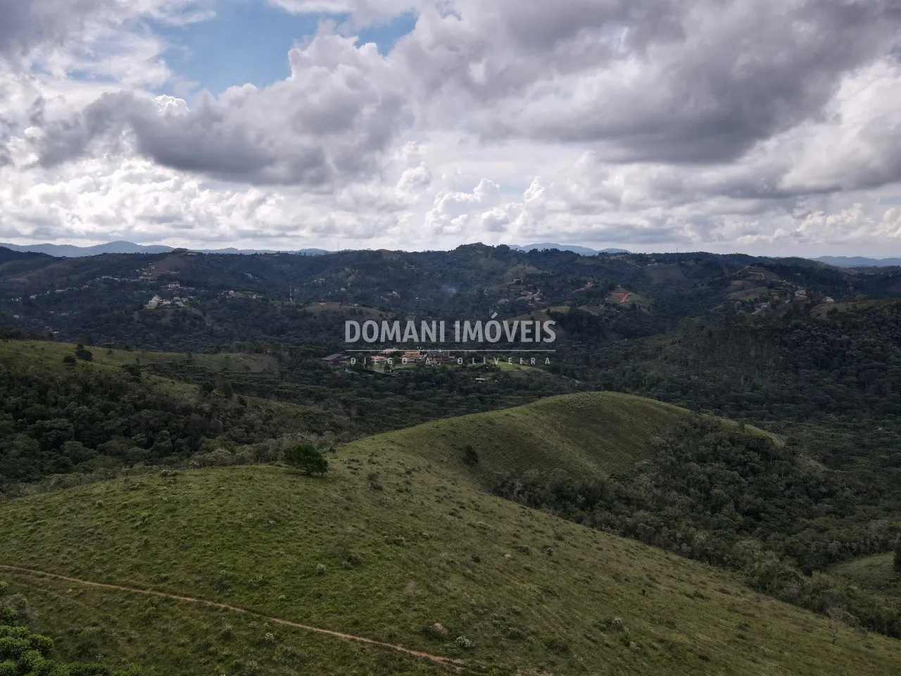 Terreno à venda de 12 ha em Campos do Jordão, SP, Brasil