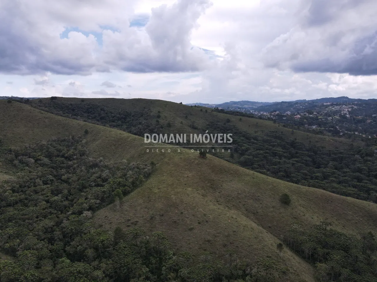 Terreno à venda de 12 ha em Campos do Jordão, SP, Brasil