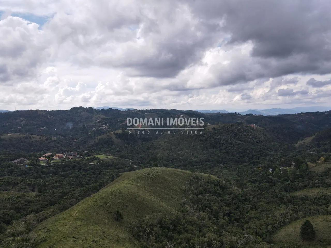Terreno à venda de 12 ha em Campos do Jordão, SP, Brasil