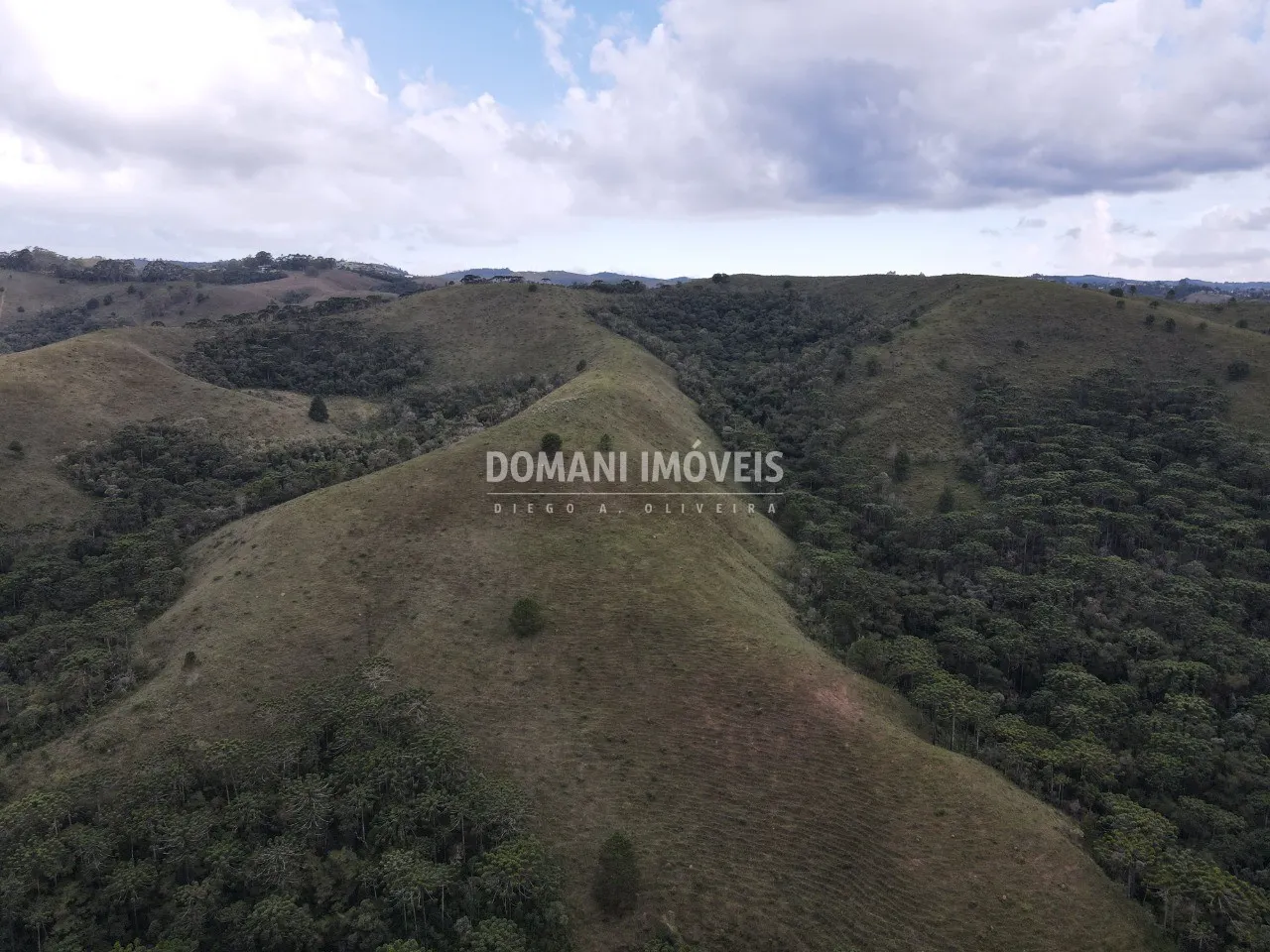 Terreno à venda de 12 ha em Campos do Jordão, SP, Brasil