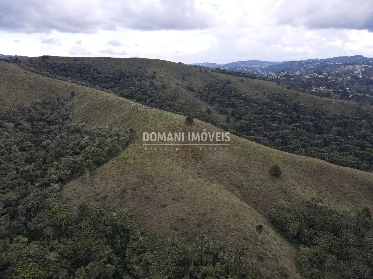 Terreno à venda de 12 ha em Campos do Jordão, SP, Brasil