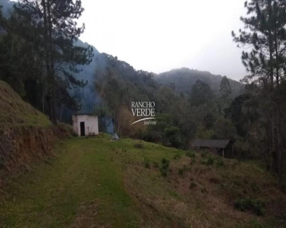 Fazenda à venda de 77 ha em Paraibuna, SP, Brasil