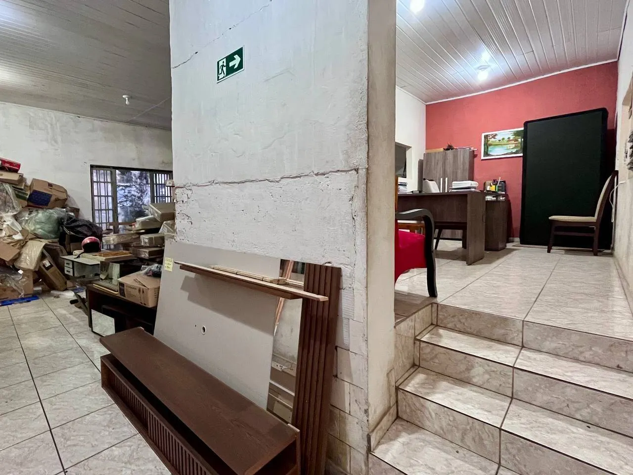 Comercial para Alugar de 385 m² em Piraju, SP, Brasil