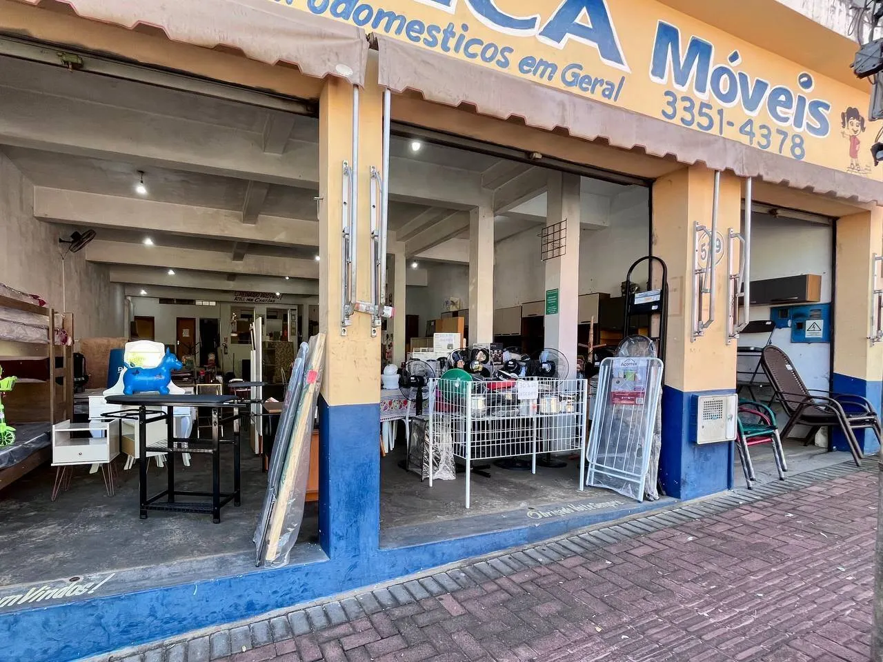Comercial para Alugar de 385 m² em Piraju, SP, Brasil
