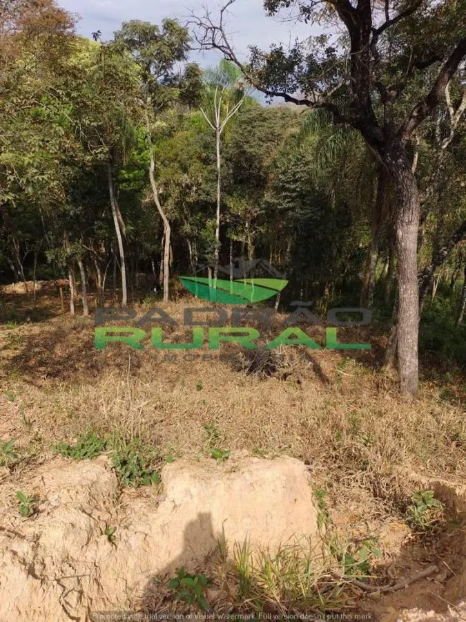 Terreno à venda de 1.072 m² em Mairinque, SP, Brasil