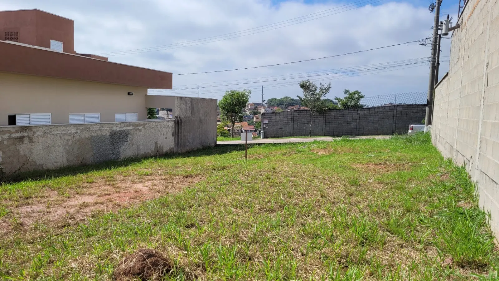 Terreno à venda de 280 m² em São José dos Campos, SP, Brasil