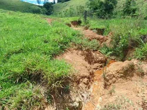 Sítio à venda de 25 ha em Santos Dumont, MG, Brasil