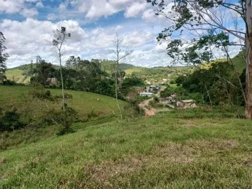 Sítio à venda de 25 ha em Santos Dumont, MG, Brasil