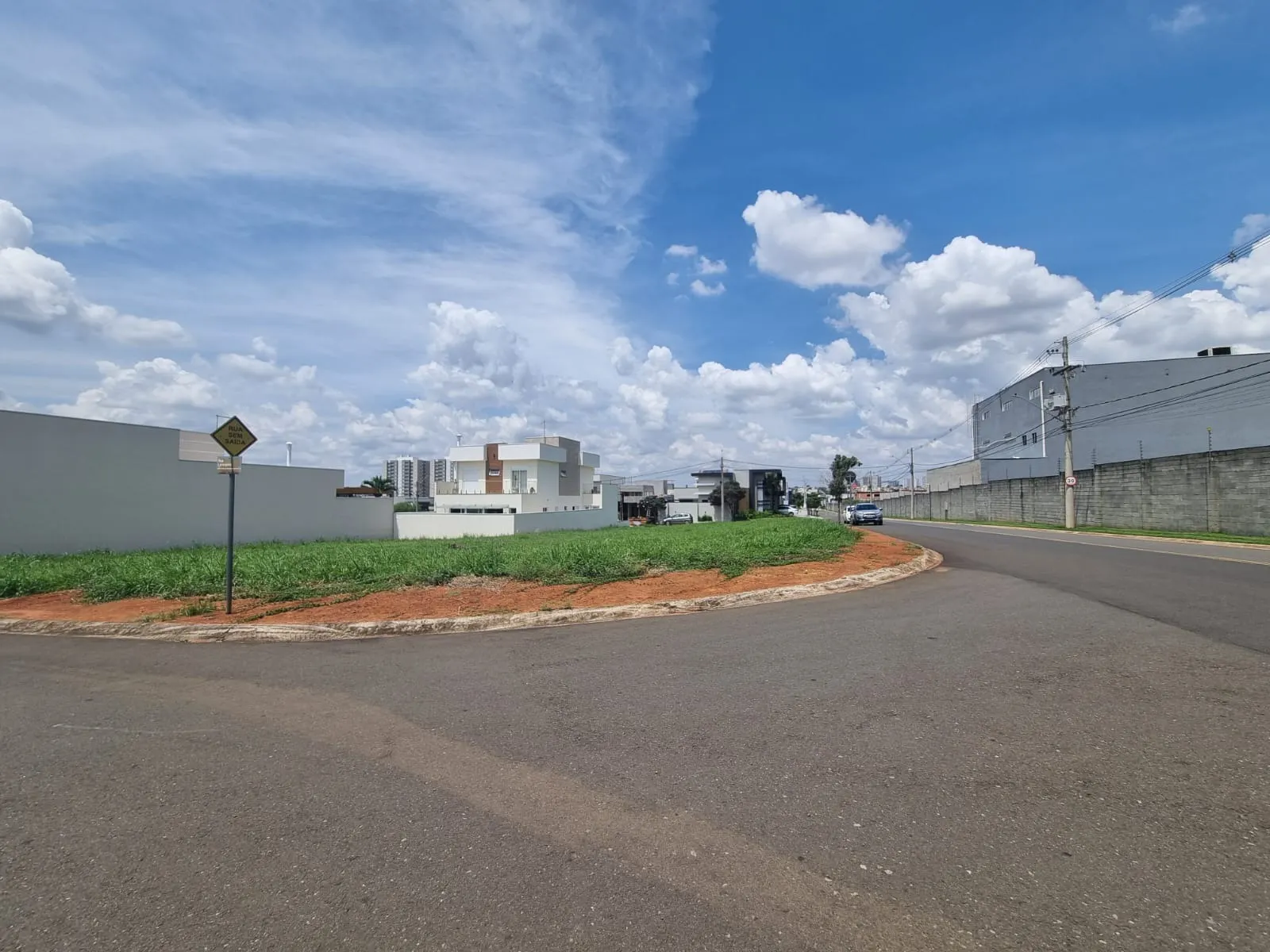 Terreno à venda de 310 m² em Hortolândia, SP, Brasil