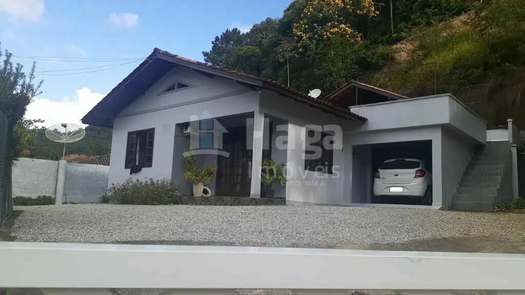 Casa à venda de 450 m² em Brusque, SC, Brasil