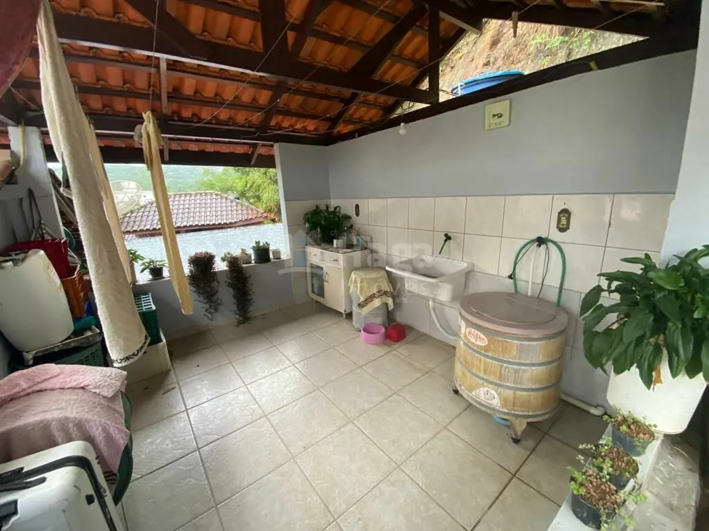 Casa à venda de 450 m² em Brusque, SC, Brasil
