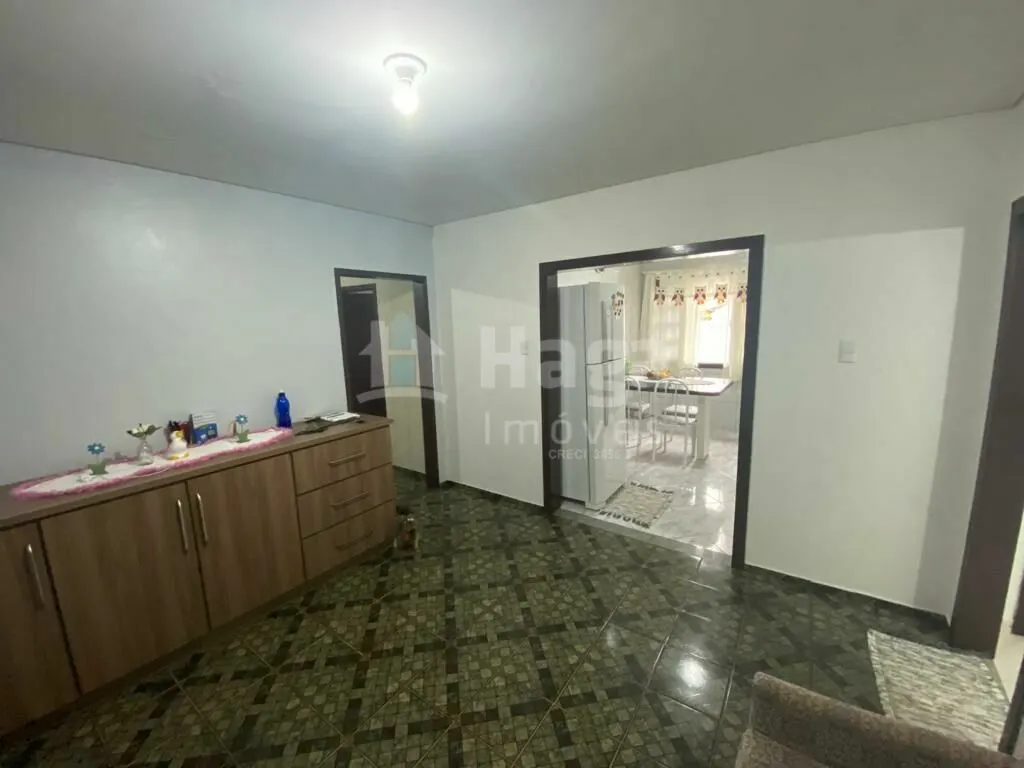 Casa à venda de 450 m² em Brusque, SC, Brasil