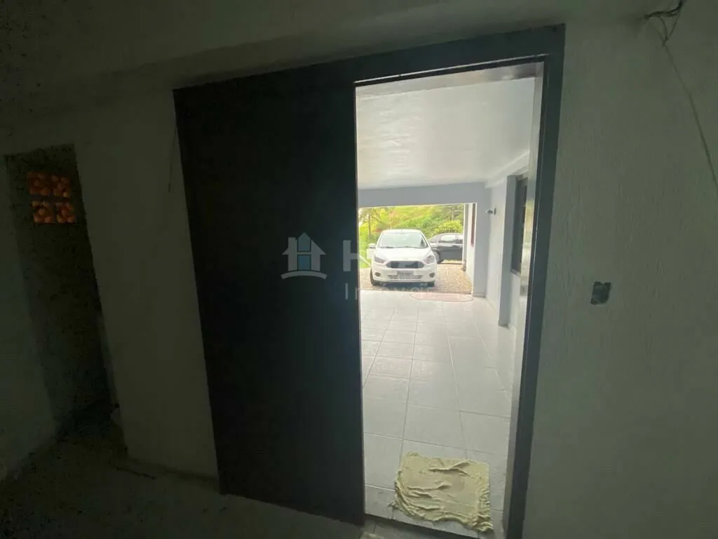 Casa à venda de 450 m² em Brusque, SC, Brasil