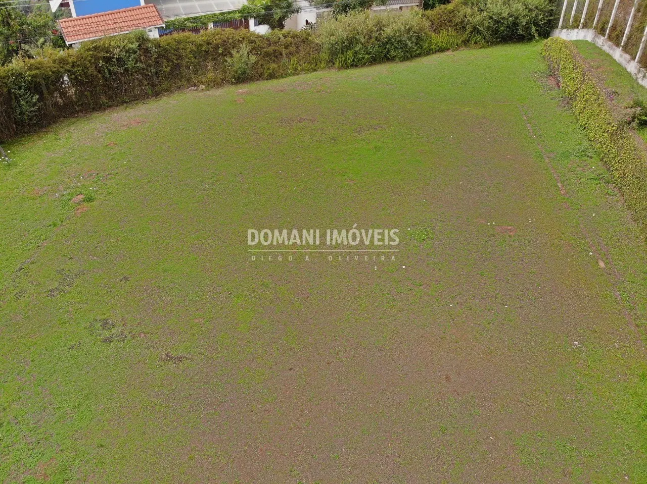 Terreno à venda de 550 m² em Campos do Jordão, SP, Brasil