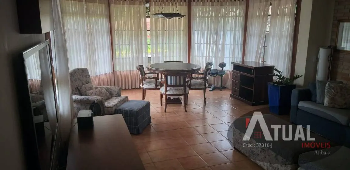 Casa à venda de 2.000 m² em Piracaia, SP, Brasil