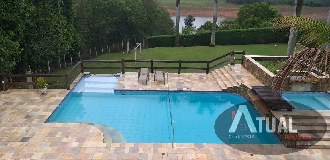 Casa à venda de 2.000 m² em Piracaia, SP, Brasil