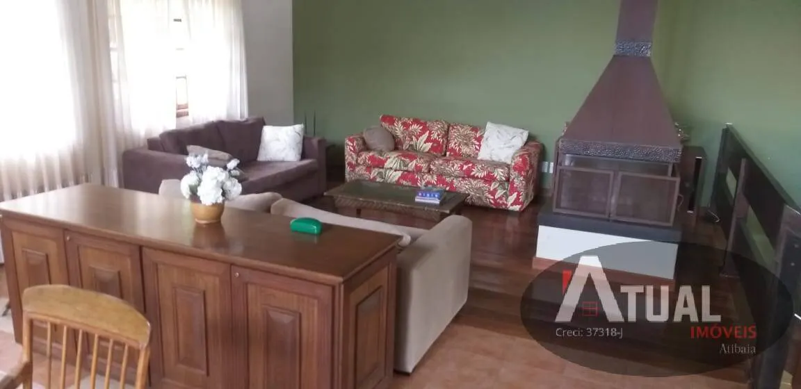 Casa à venda de 2.000 m² em Piracaia, SP, Brasil