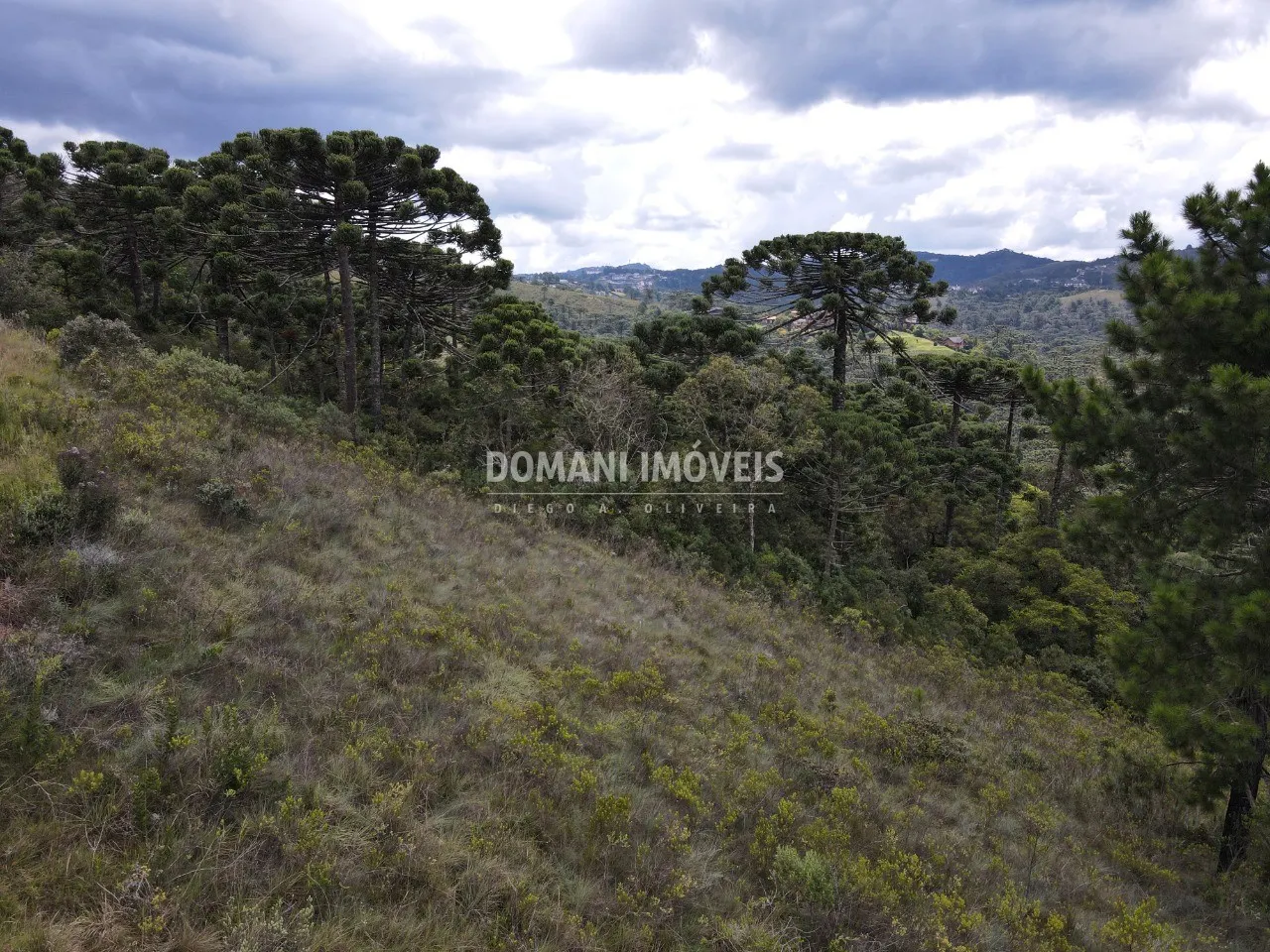 Plot for sale of 1,980 m² in Campos do Jordão, SP, Brazil