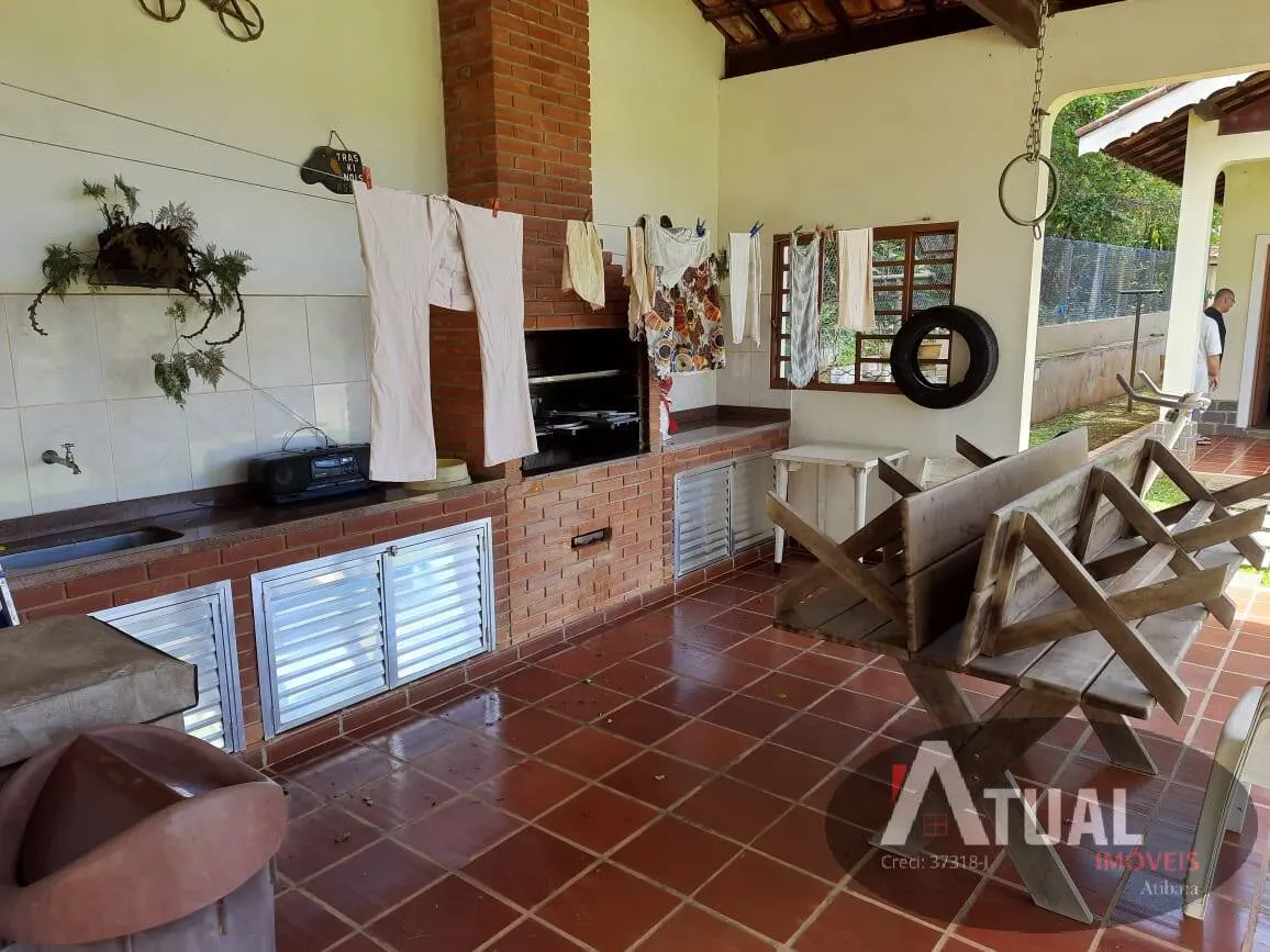 Casa à venda de 2.180 m² em Atibaia, SP, Brasil