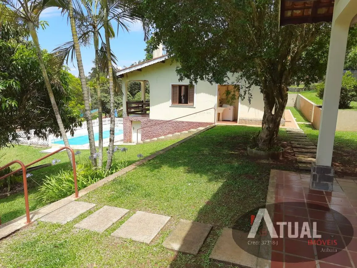 Casa à venda de 2.180 m² em Atibaia, SP, Brasil
