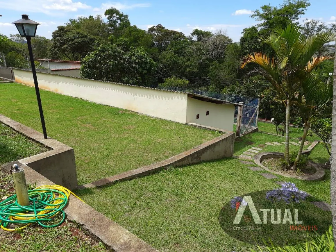 Casa à venda de 2.180 m² em Atibaia, SP, Brasil
