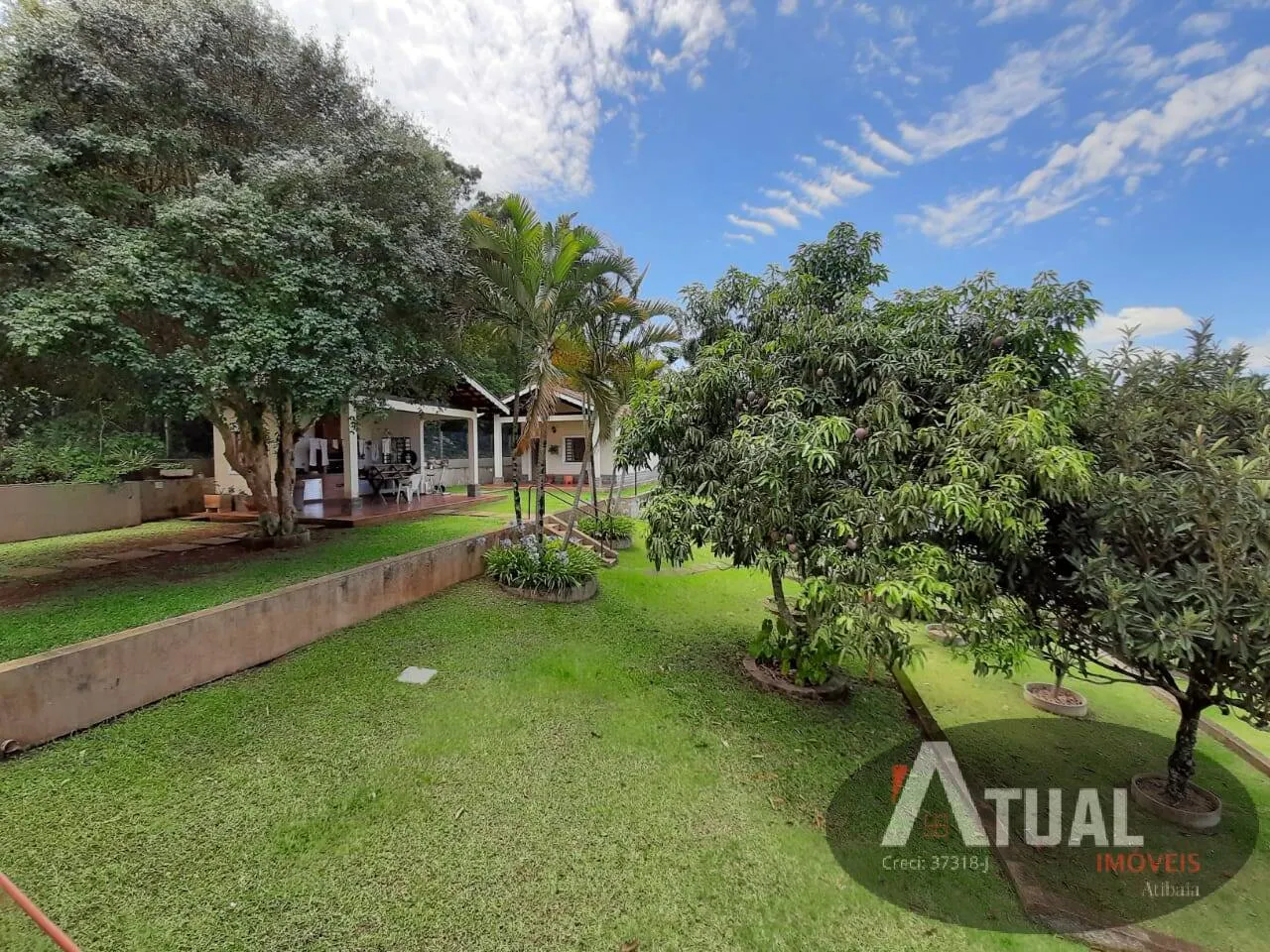 Casa à venda de 2.180 m² em Atibaia, SP, Brasil