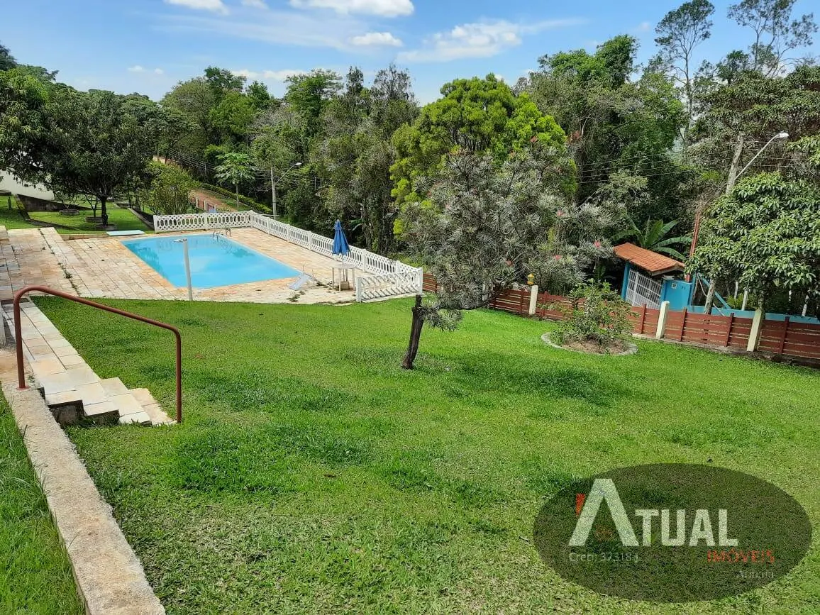 Casa à venda de 2.180 m² em Atibaia, SP, Brasil