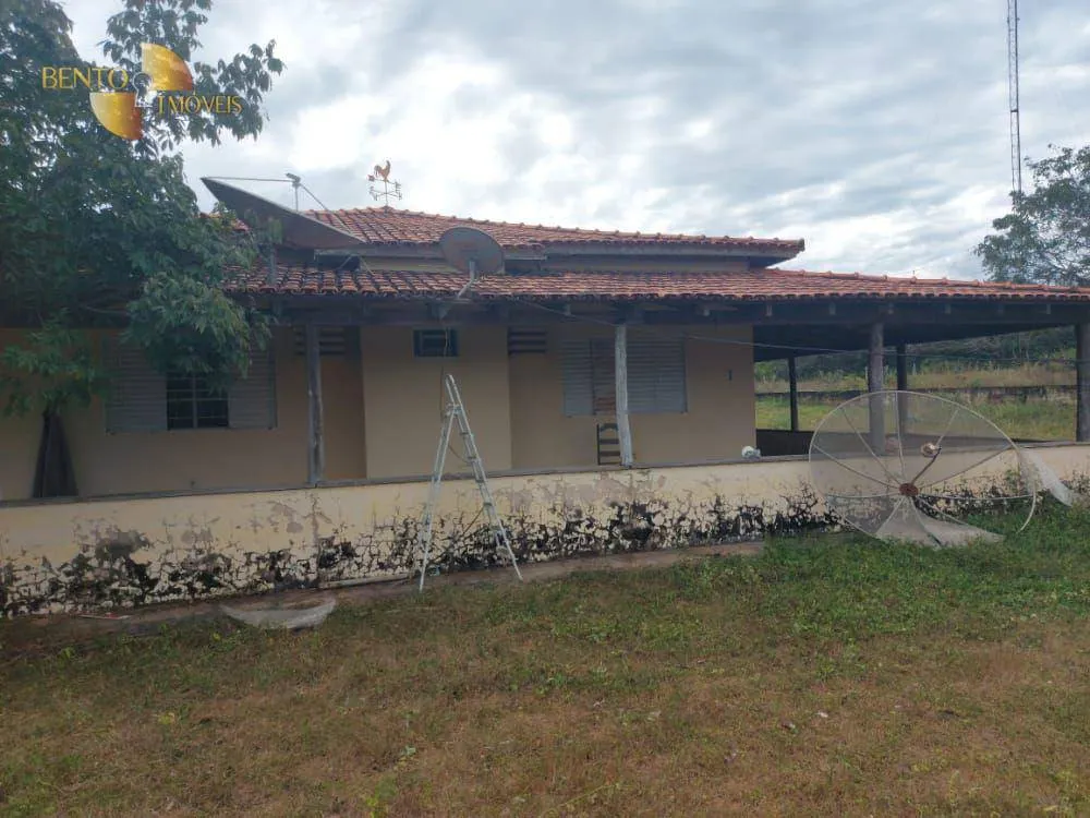 Fazenda à venda de 1.000 ha em Chapada dos Guimarães, MT, Brasil