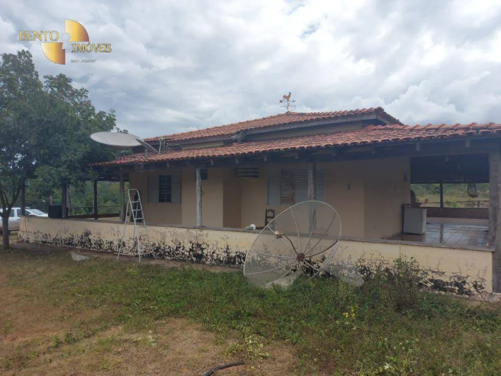 Fazenda à venda de 1.000 ha em Chapada dos Guimarães, MT, Brasil