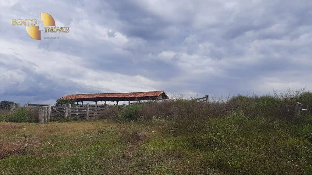 Fazenda à venda de 1.000 ha em Chapada dos Guimarães, MT, Brasil