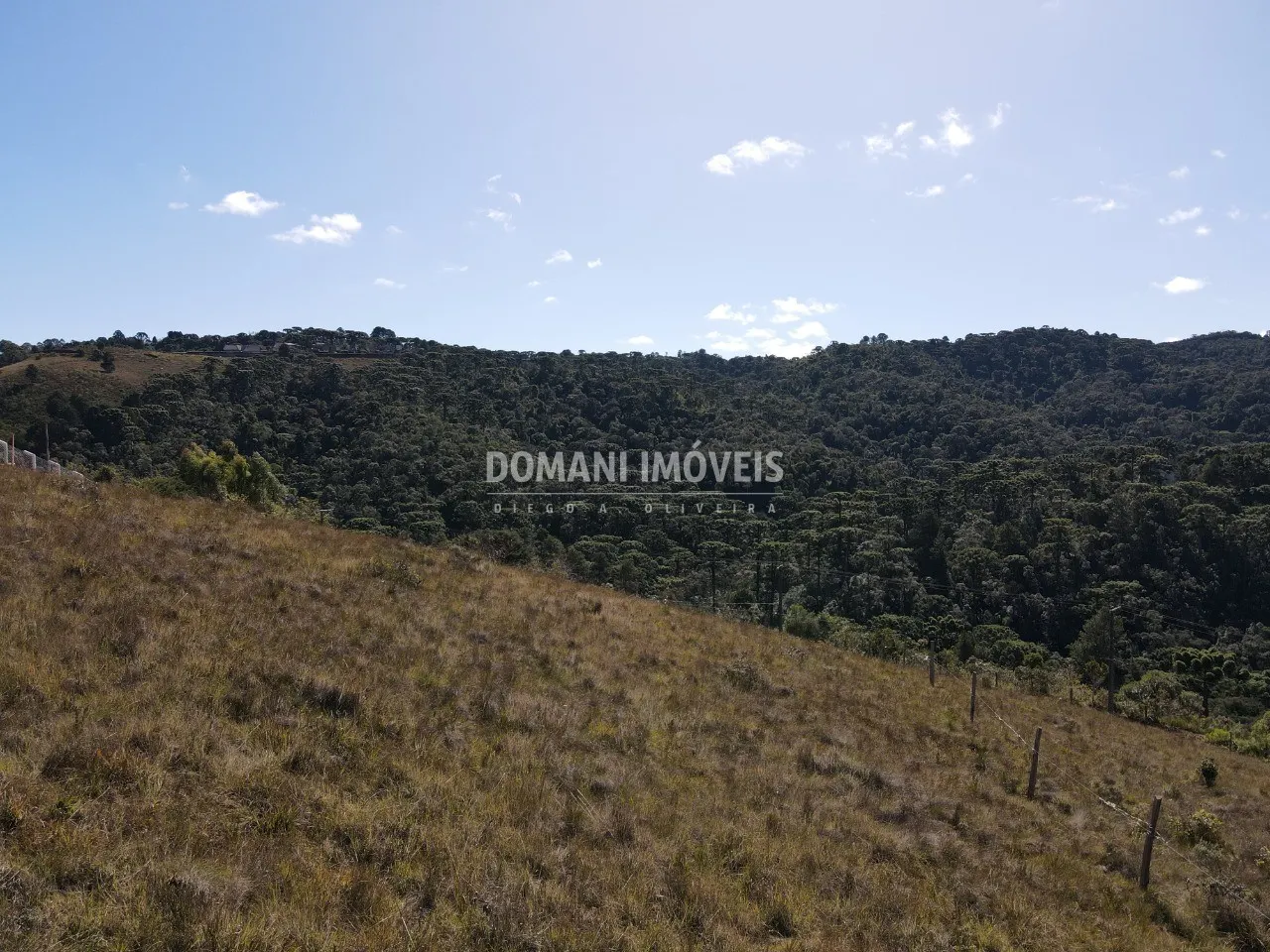 Terreno à venda de 1.240 m² em Campos do Jordão, SP, Brasil